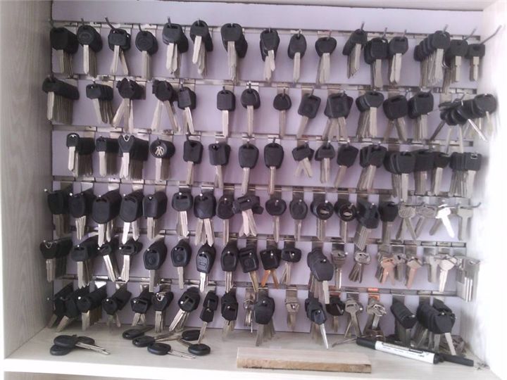 普安县防盗门开锁需要注意好哪些最为关键的问题